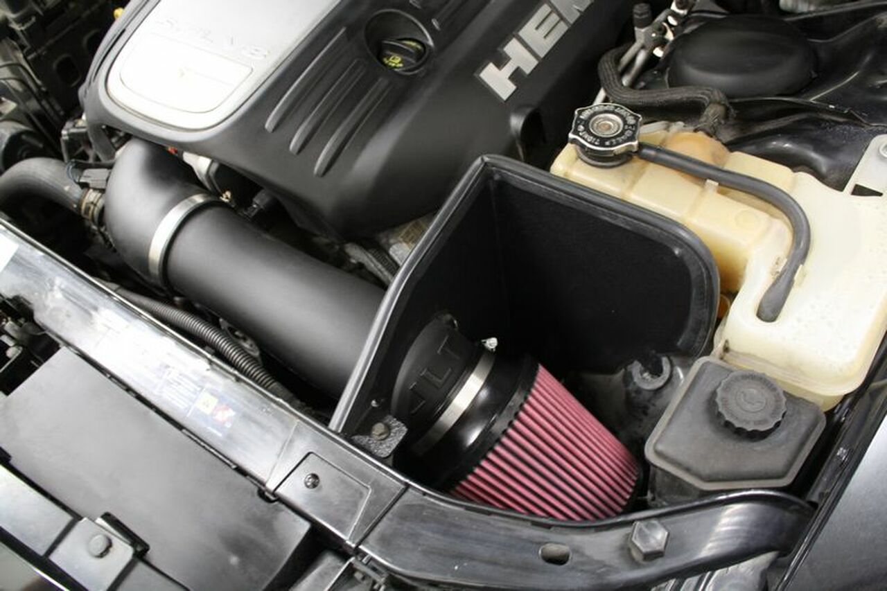 JLT Cold Air Intake Kit Dry Filter 05-20 5.7L Charger, Challenger, 300C, Magnum 2005-10 6.1 L SRT8 Charger, Challenger, 300C & Magnum Does not fit with Shaker Hood